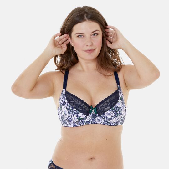 taille f soutien gorge