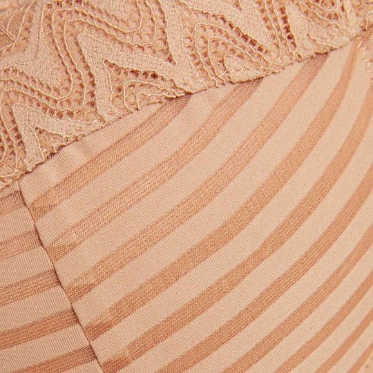 Soutien-gorge ampliforme coque moulée nude Célia