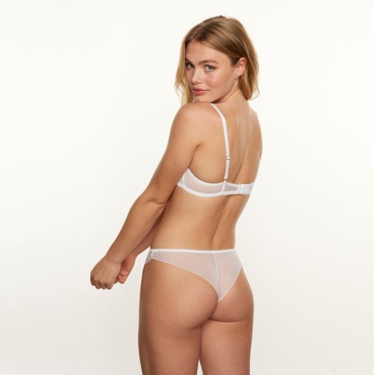 Soutien-gorge ampliforme coque moulée blanc Défilé