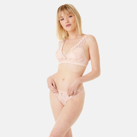 Soutien-gorge ampliforme coque moulée poudre Acquise