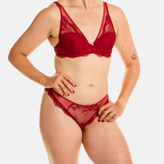 Tanga rouge Desordre