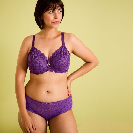 Shorty violet Edito
