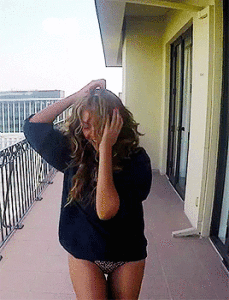 Beyoncé en culotte léopard dans le clip 7/11