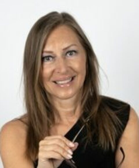 Hélène Arnoult