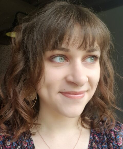 Lili Prune Lisant